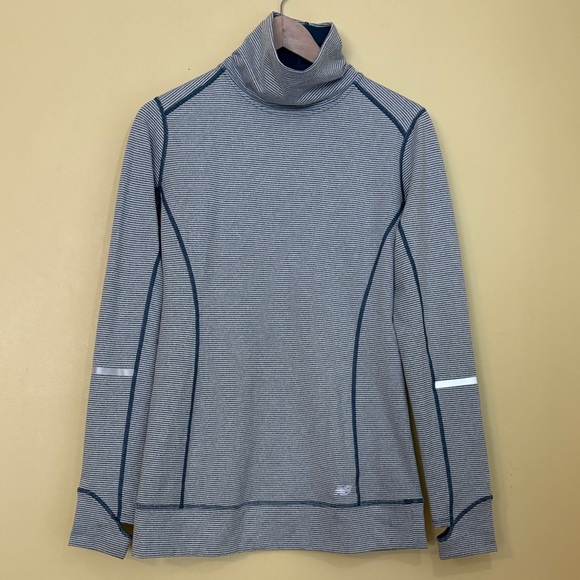 New Balance Heat Striped Reflective Thumb Hole Runner Athletic Turtleneck Top S - Picture 1 of 17